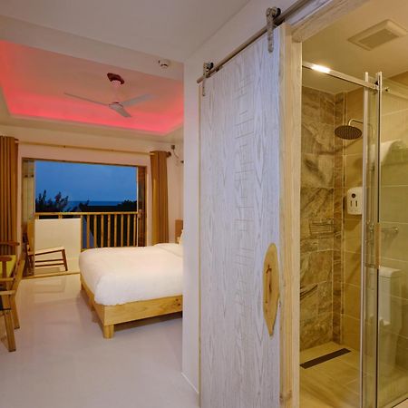 Luau Beach Inn, Maldives Фулиду Екстериор снимка
