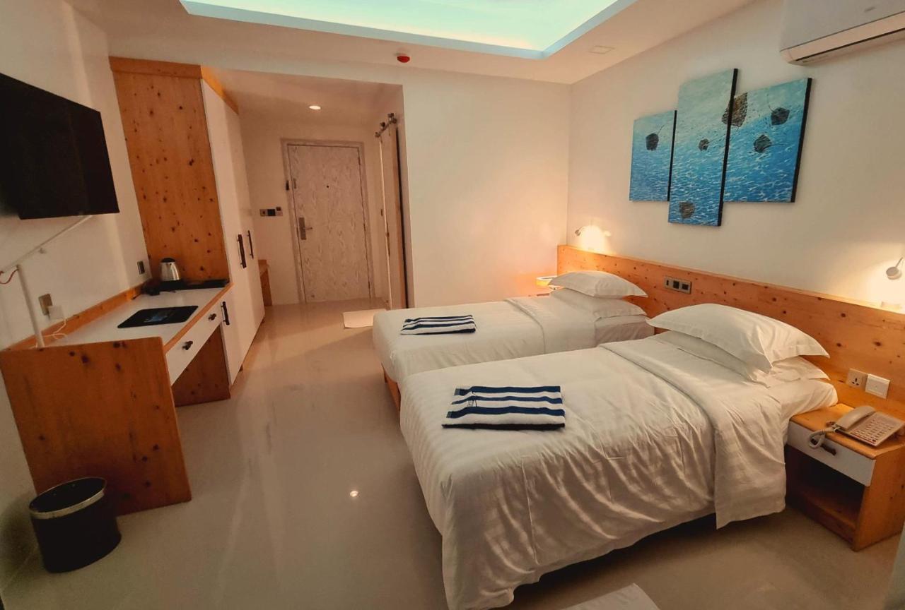 Luau Beach Inn, Maldives Фулиду Екстериор снимка