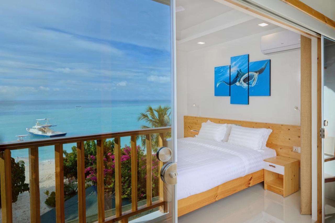 Luau Beach Inn, Maldives Фулиду Екстериор снимка