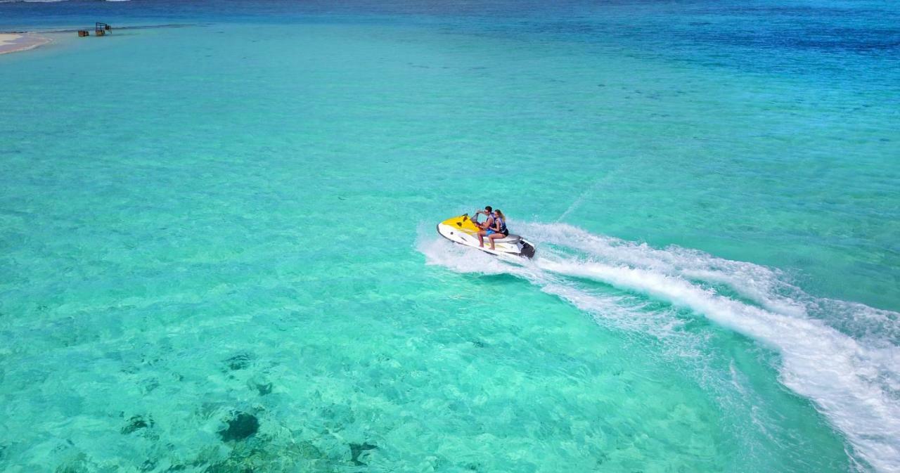 Luau Beach Inn, Maldives Фулиду Екстериор снимка